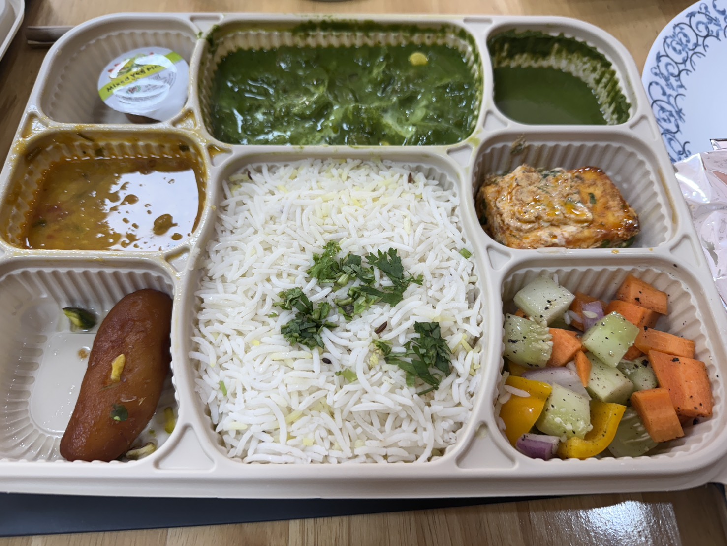 Sasken 様が用意してくれた３つ星ホテルの弁当